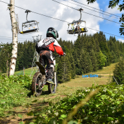 On ne s'arrête jamais, monter, descente, saut !